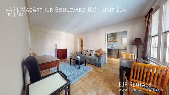 Photo - 4471 MacArthur Blvd NW Unit 204