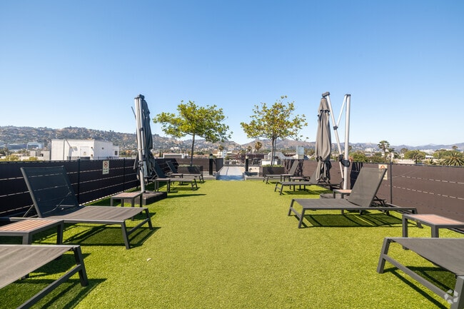 Rooftop Lounge