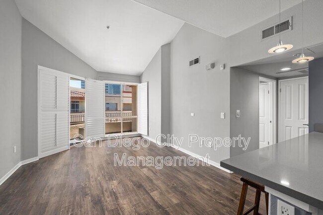 Photo - 1501 Front St Unidad 633