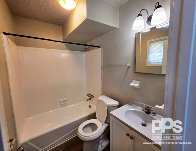 Photo - 1353 Austell Rd SE