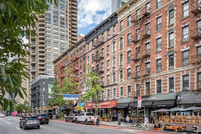 Photo - 1274-1276 First Ave