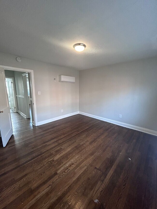 Photo - 4905 Chamberlayne Ave Unidad 4905 #4