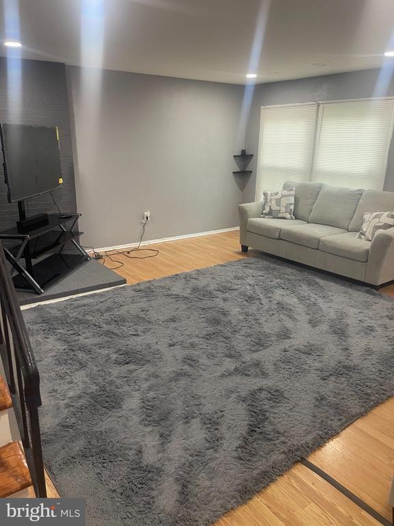 Photo - 128 Rockland Dr