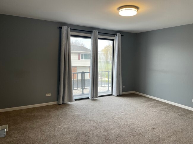 Photo - 225 Barcliffe Ln