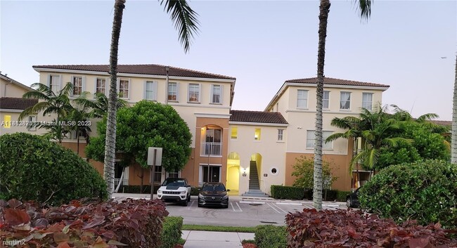 2 br, 2.5 bath Condo - 10242 NW 7th St - 2 br, 2.5 bath Condo - 10242 NW 7th St