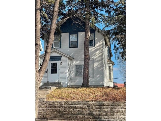Building Photo - 944 Albemarle St