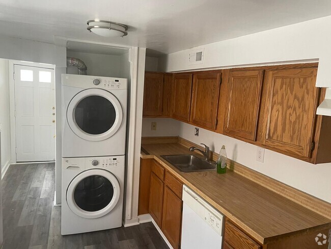 Building Photo - 1019 S Charles St Unit 1019 Rental
