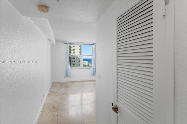 Photo - 2501 S Ocean Dr Unidad 1239