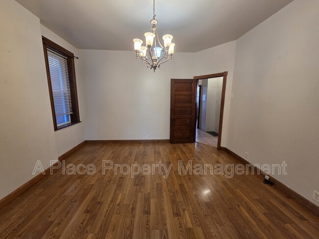 Photo - 736 Dover Pl