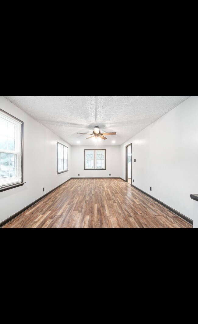 221 N Ewing St Rental For Rent in Guthrie, KY