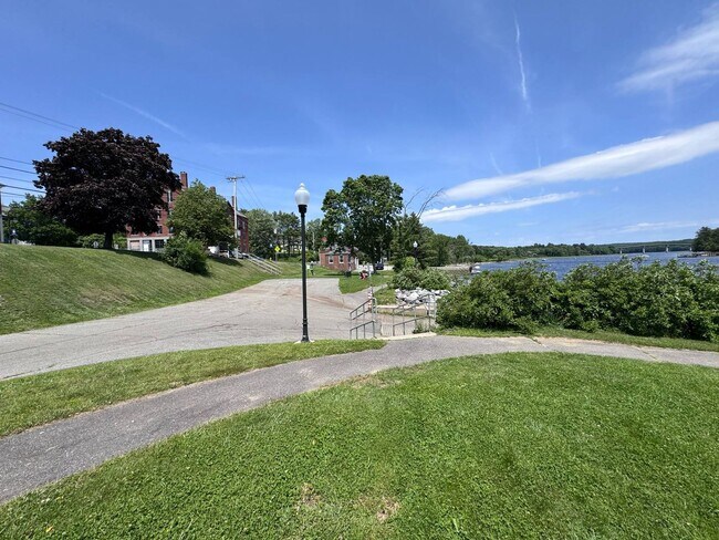 Photo - 2 Main St Unit 5