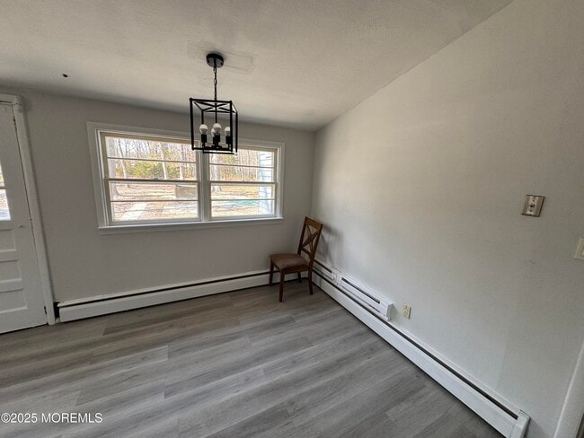 Photo - 305 Cherry St