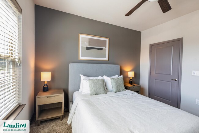 Photo - 650 S Main St Unidad 1445