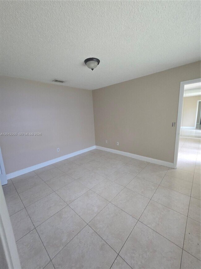 Photo - 1630 Sandpiper Blvd