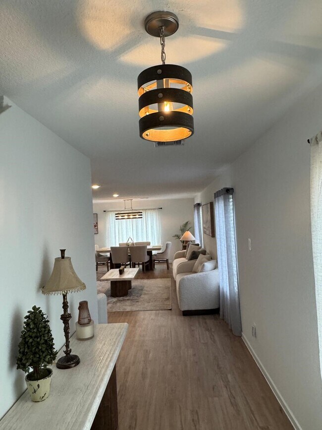 Photo - 14732 S Ascot Bnd Cir
