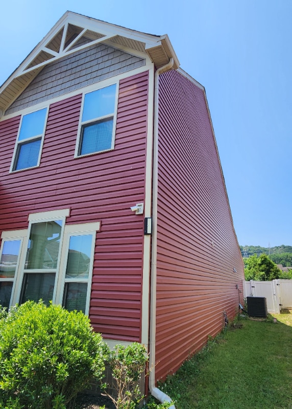 Photo - 2041 Leeds Ln