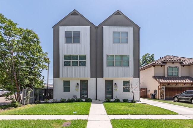 Building Photo - * MOVE IN SUMMER 6/28/2027 * 5 Bed 5.5 Bat... Rental