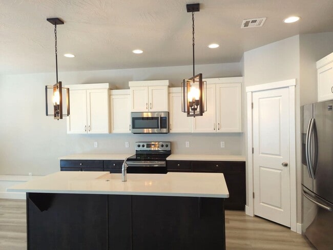 Building Photo - Single Level 3 Bedroom Home in St. George