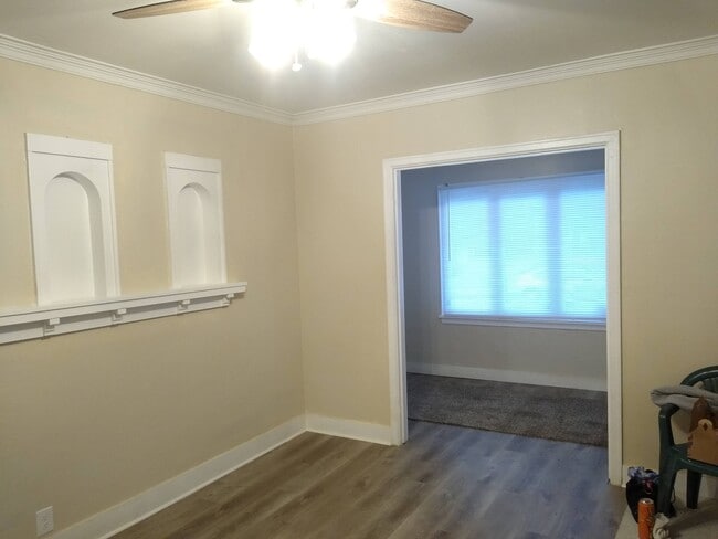 Photo - 2329 Van Buren Ave Unit 2329