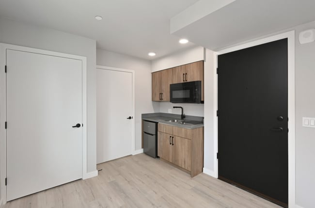 Clara Apartments