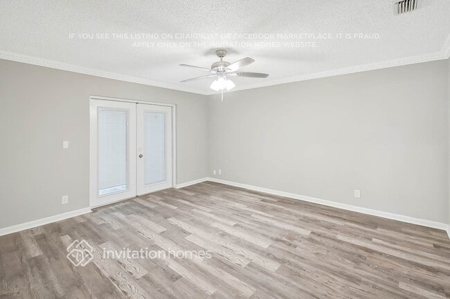 Photo - 5754 Lincoln Cir E