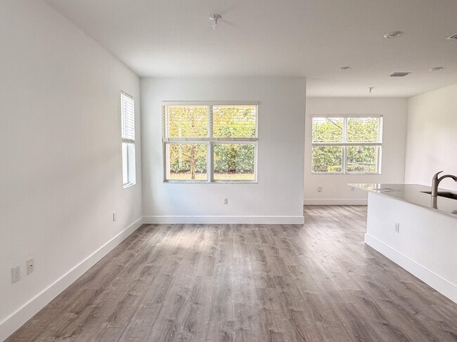 Photo - 4811 Navali Dr