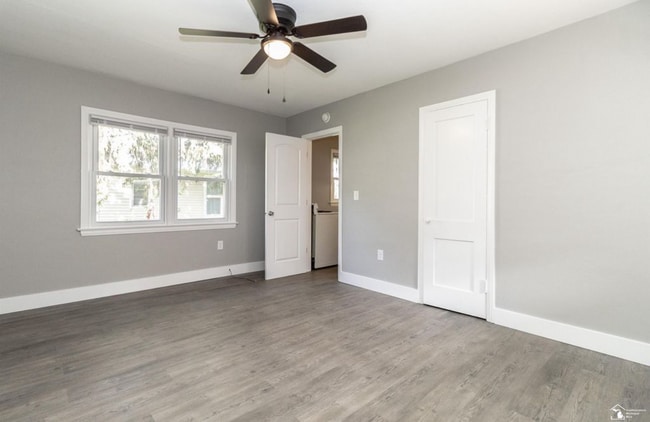 Photo - Lagrange St Unidad 3