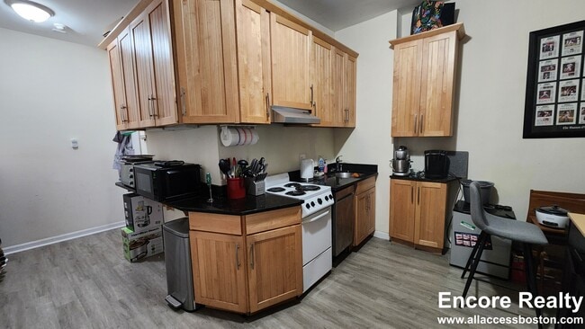 Photo - 16 Aberdeen St