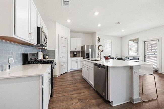 Photo - 201 Merrick Rd