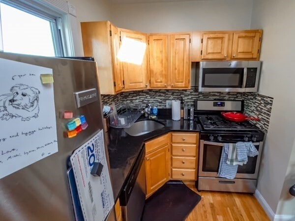 Photo - 153 Amory St Unit 3