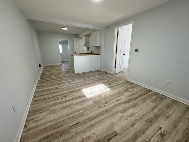1718 N Lafountain St Unit 1