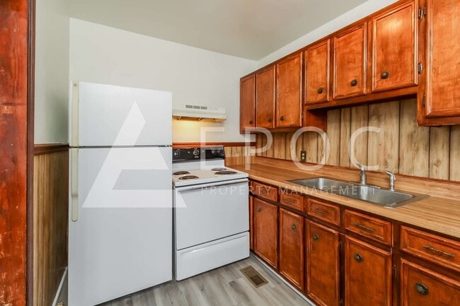 Photo - 919 Bellvue St