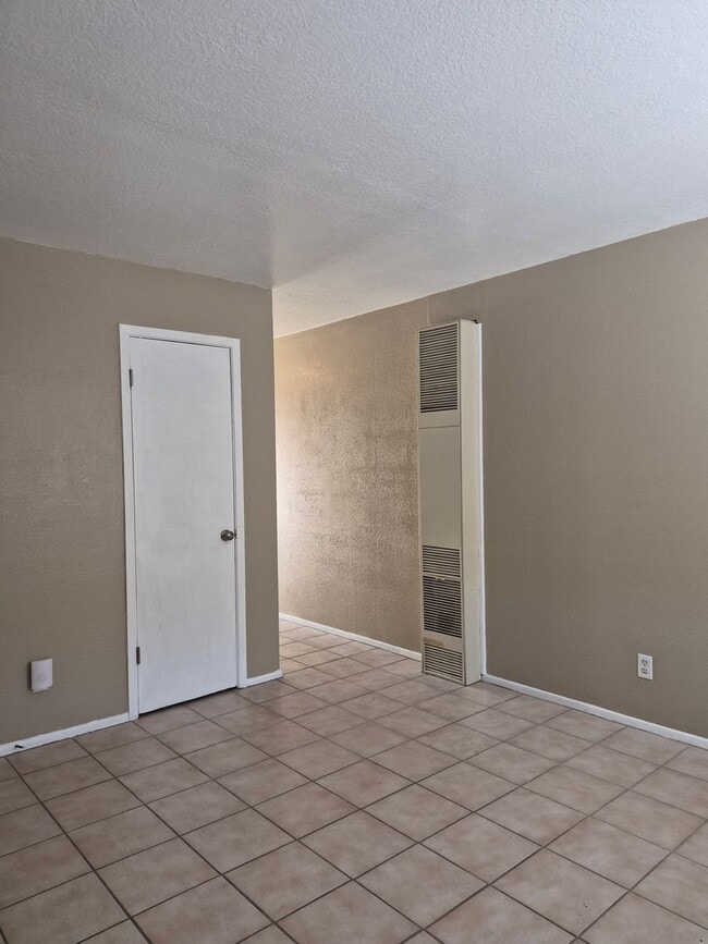 Photo - One Bedroom Apartment