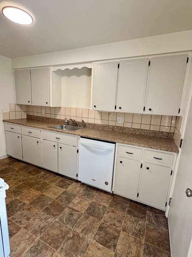Photo - 102 W Cora Ave Unit 102