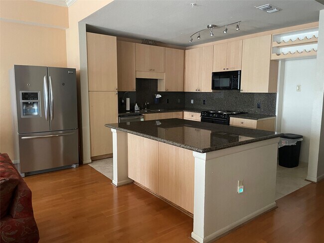 3505 Sage Rd Unit 1403