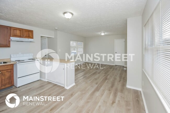 Photo - 9413 Rochelle Dr