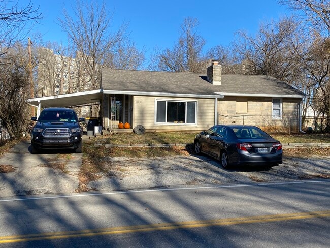 Building Photo - 1709 Atwater Ave