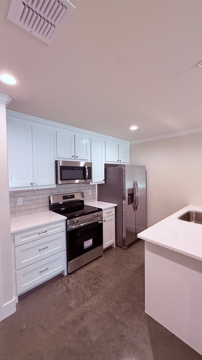 Photo - 241 Co Rd 2521 Unit #101 (2BR/2B)