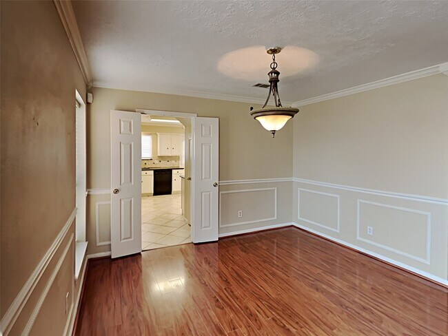 Photo - 4422 Hardwood Glen Dr