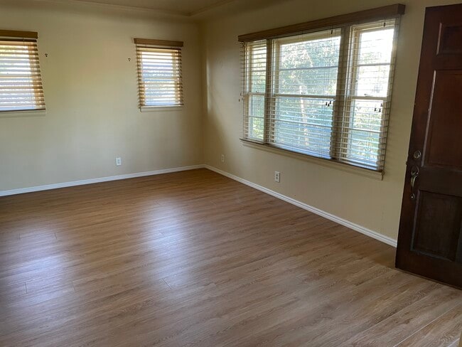 Photo - 9064 Mission Dr