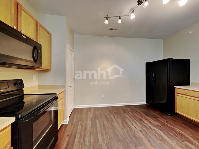 Photo - 11342 Heritage Green Dr