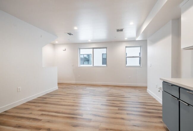 Photo - Newly Constructed Luxury Townhomes! Apply Now or Miss Out!