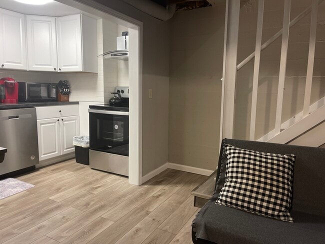 Photo - 28 Lathrop St