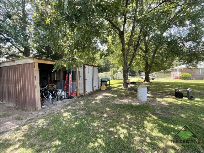 Photo - 609 W Greer St