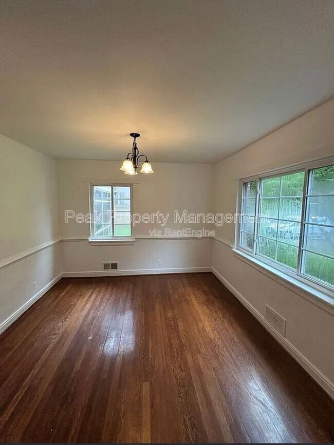 Photo - 7501 Tanglewood Rd