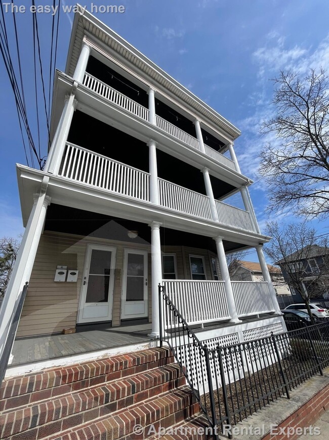 Building Photo - 3 Edgar Ct Unit #2