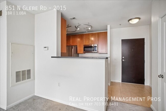 Photo - 851 N Glebe Rd Unit 2015