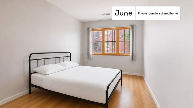 Building Photo - Room in Shared 4 bed/2.5 bath home in Chinatown