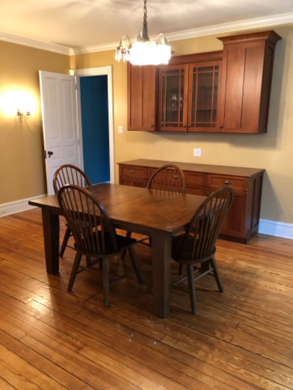 Photo - 124 E Front St