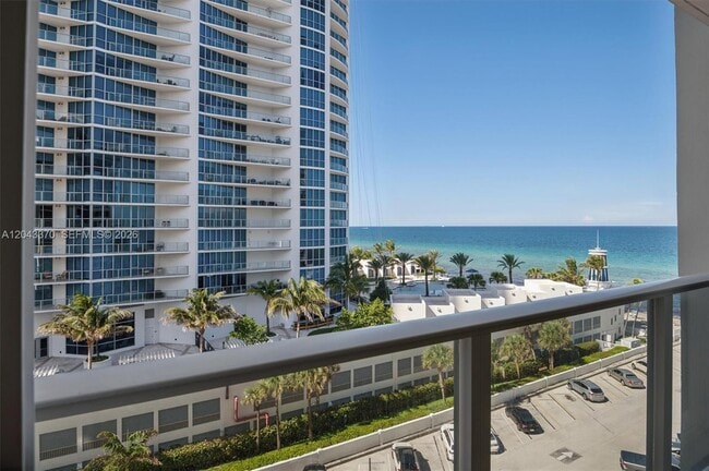 Building Photo - 3505 S Ocean Dr Unit 708
